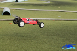 2013 ﻿﻿﻿﻿August Offroad 2WD DM